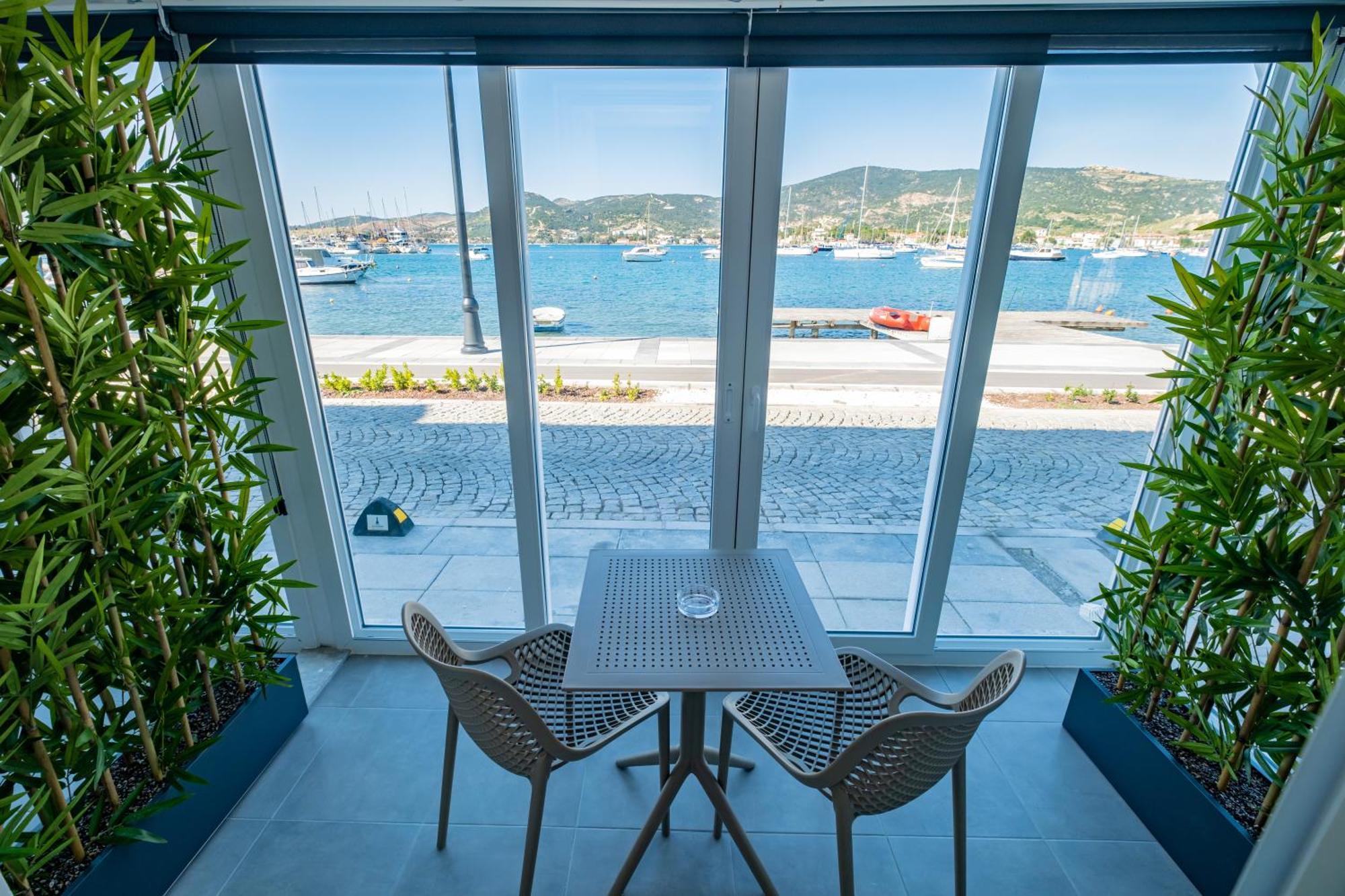 Bd Suites Foça Exterior foto