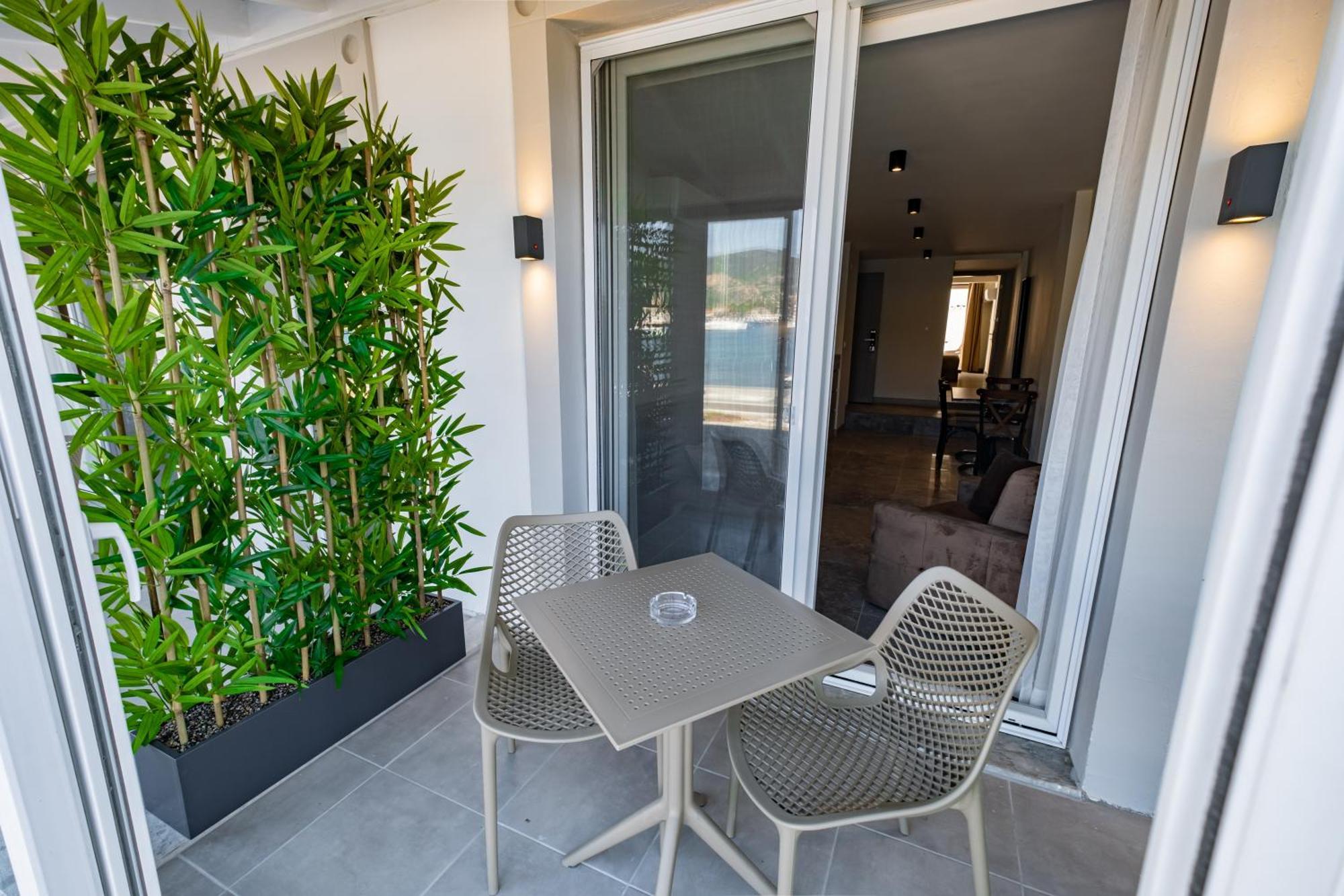 Bd Suites Foça Exterior foto