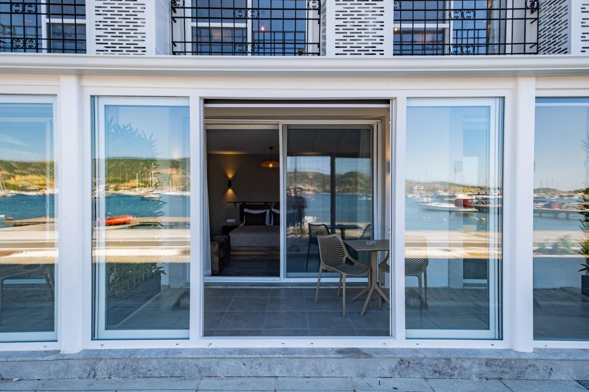 Bd Suites Foça Exterior foto